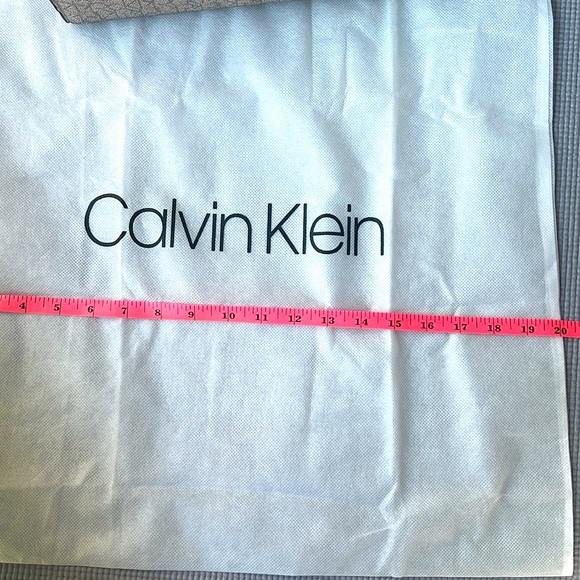 Calvin Klein Purse/Dust Bag NWT - Picture 12 of 14